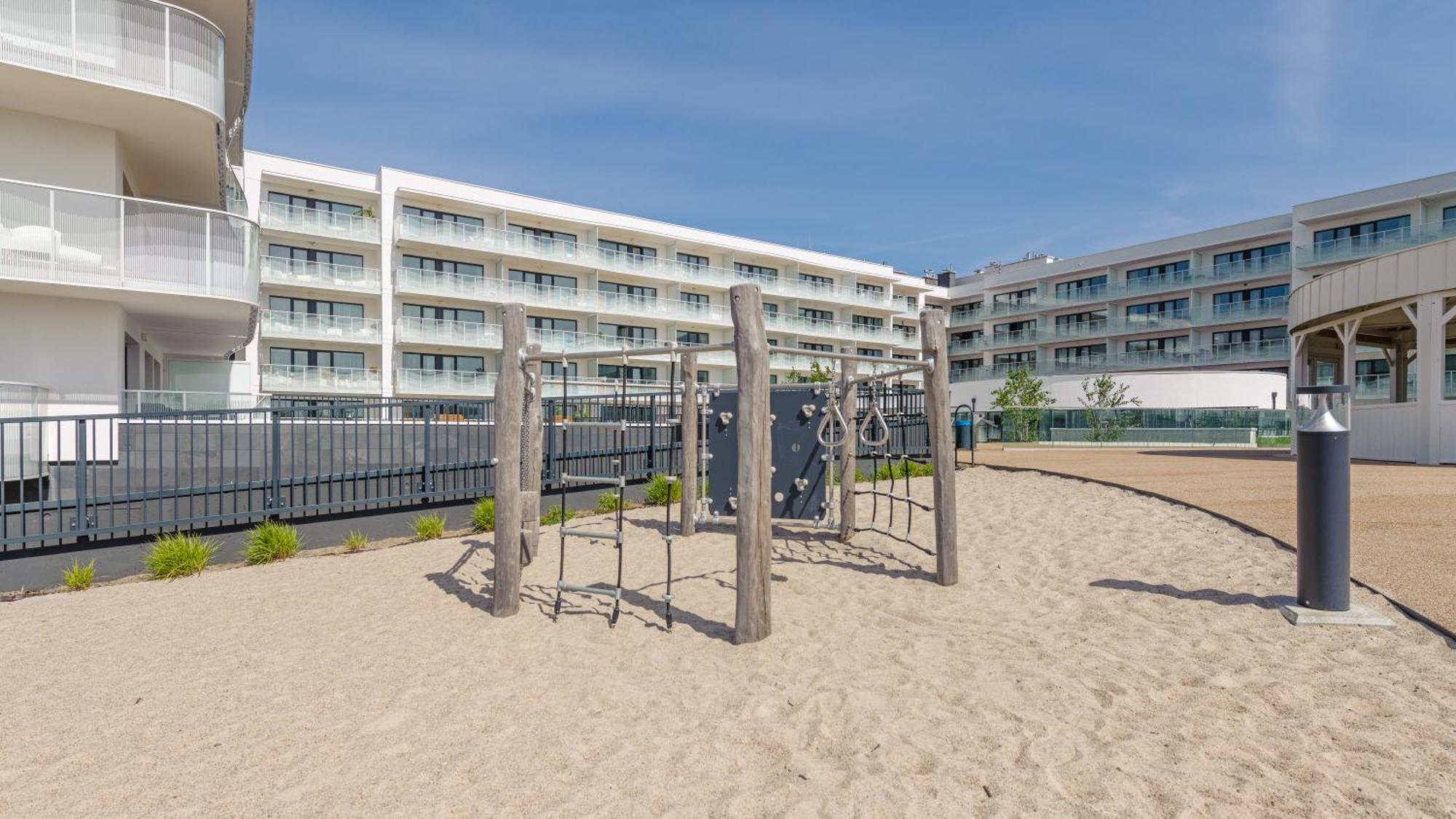 Apartament Lux Tukan B003, Polanki Aqua - Holiday City Kołobrzeg Eksteriør bilde
